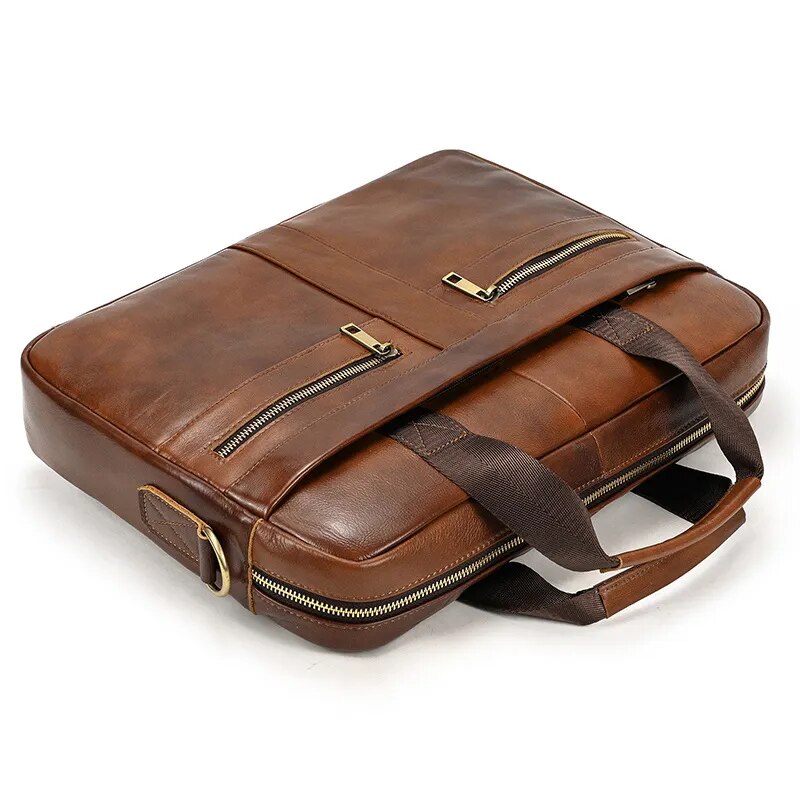 Pasta Barcelona em Couro