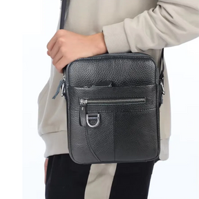 Bolsa Lateral em Couro Milano